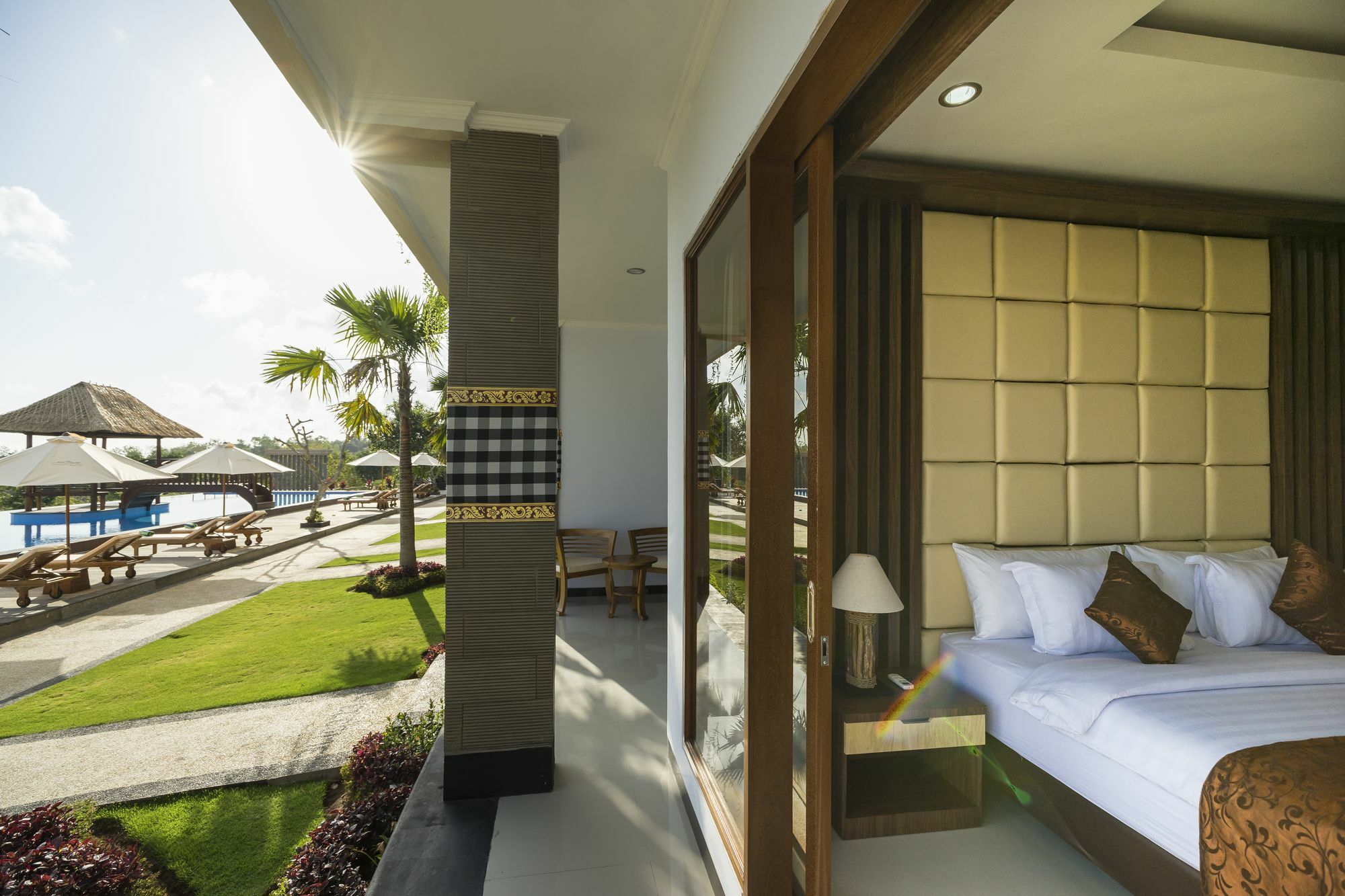 Semabu Hills Hotel Nusa Penida Toyapakeh Exterior photo
